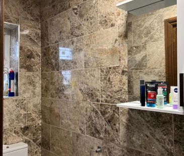 6 bedroom terraced house to rent - Photo 4