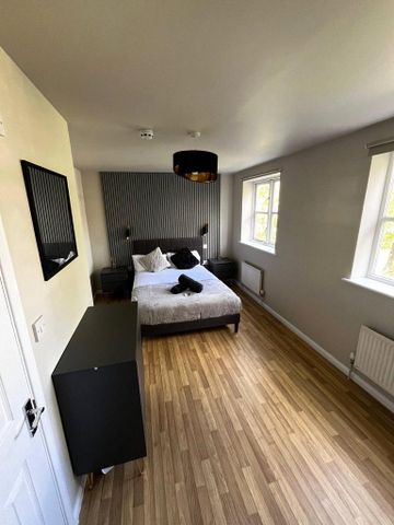 6 bedroom house to rent - Photo 4