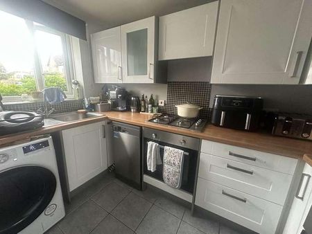 Hunt Close, Hawkinge, CT18 - Photo 5