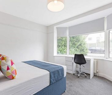 1 bedroom in a house share to rent - Photo 6