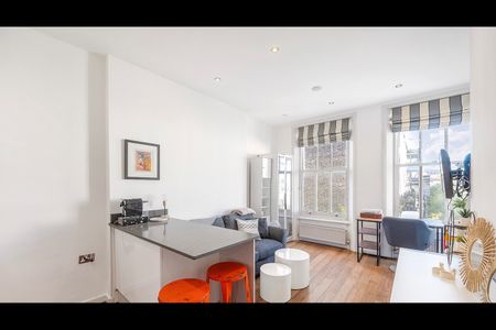 1 Bed Flat, Nevern Road, SW5 - Photo 2