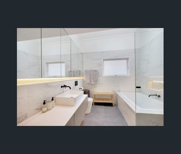 15 Cowdroy Avenue, Cammeray, NSW 2062 - Photo 2