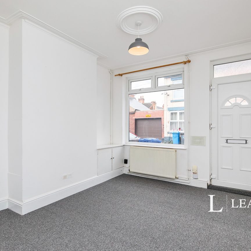 2 bedroom mid-terrace to rent Brough Street, Derby - Photo 1