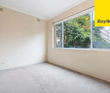 Stunning 1-Bedroom Apartment in the Heart of Epping - Photo 2