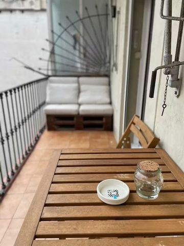 Carrer de Girona, Barcelona, Catalonia 08010 - Photo 4