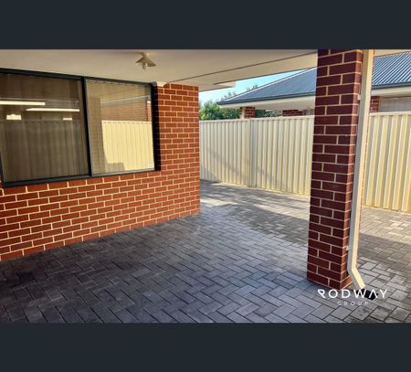 10 Friar Rd, Armadale, WA 6112 - Photo 5