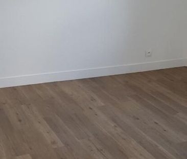 Appartement 2 pièces 38m2 REIMS 550 euros - Photo 5