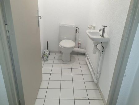 Appartement à Louer à LILLE 710 € - Photo 4