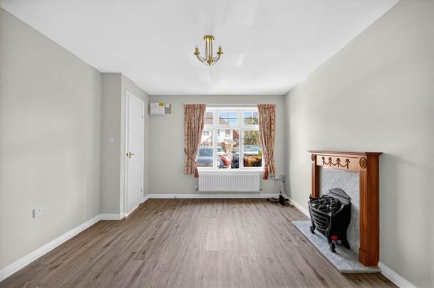 3 bedroom terraced house to rent - Photo 1