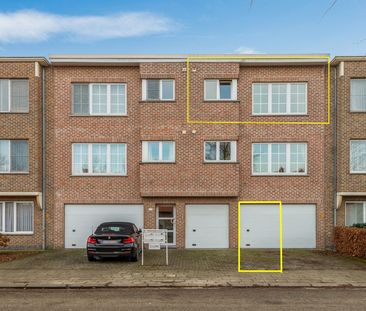 Vernieuwd appartement met uniek open groen zicht achteraan - Photo 1