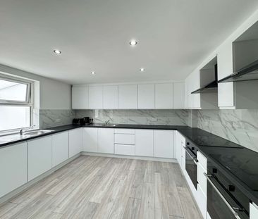 Modern studio rooms in L9, bills included Room 3 - Photo 3