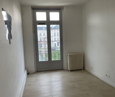 Location Appartement 3 pièces 63m² CHATELLERAULT 86100 - Photo 6