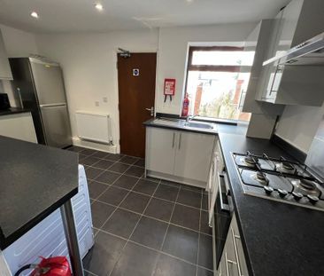 4 bedroom house share to rent - Photo 6