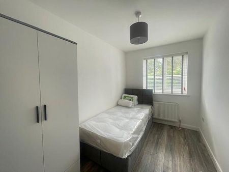 1 bedroom semi-detached house to rent - Photo 3