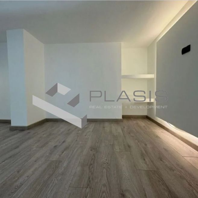 Loft για ενοικίαση Κέντρο (Μενεμένη) - Φωτογραφία 1