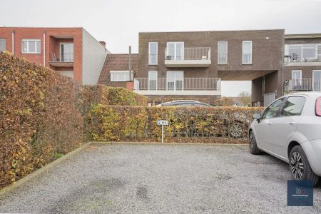 1-slaapkamerappartement met terras en staanplaats te Zwijnaarde - Foto 2