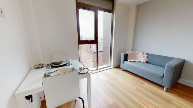 Studio to rent - Photo 1