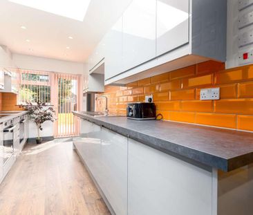 1 bedroom in a house share to rent - Photo 6