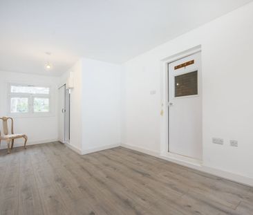 5 bedroom detached house to rent - Photo 6