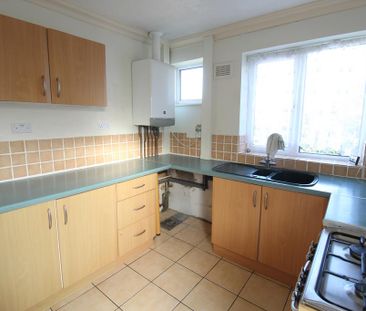 2 bedroom detached bungalow to rent - Photo 4