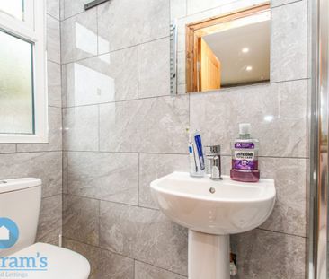 2 bed Mid Terraced House for Rent - Photo 2