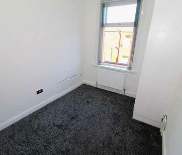 Pomona Street, Rochdale, OL11 - Photo 5