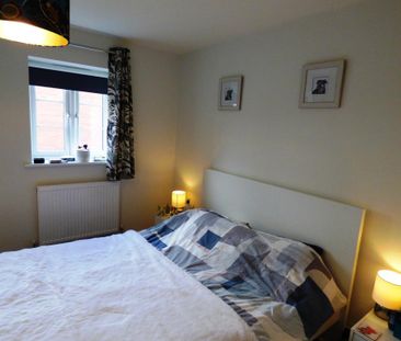 3 bedroom terraced house to rent - Photo 5