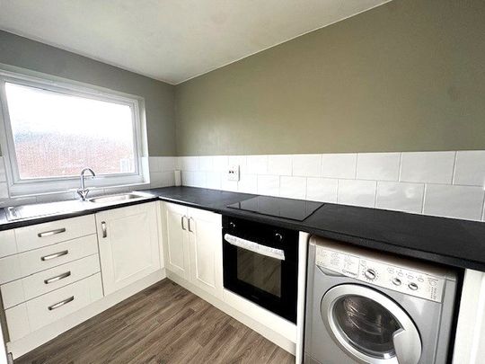 St. Arvans Close, Croydon, CR0 5UR - Photo 1