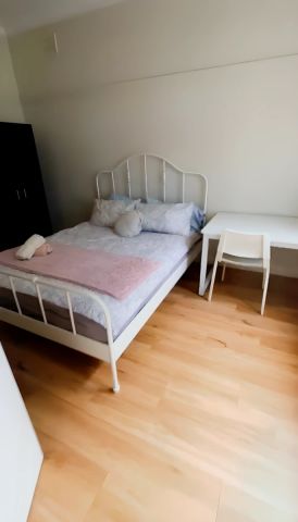 3 beds 1 bath - Photo 4