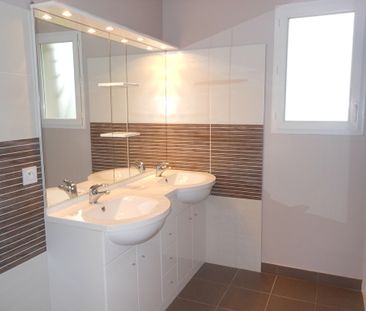 Location Maison 5 pièces 139m² - Photo 5