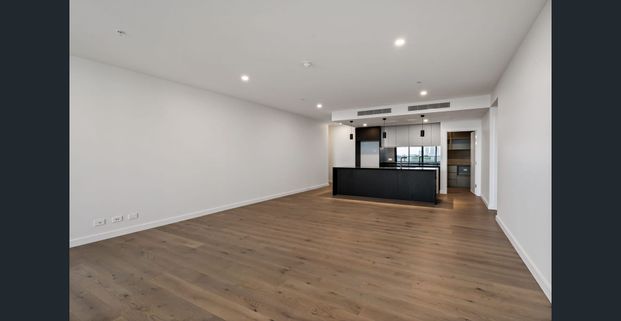 Contemporary Apartment Living in the Heart of Norwood - Photo 1