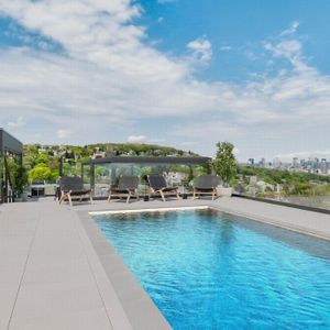 LE LOYAL -- La Perle Rare au Seuil de Westmount à Montréal - Condo / appartement / logement à louer - Photo 2