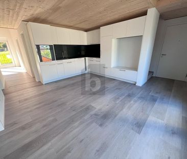 LICHTDURCHFLUTET UND RUHIG GELEGEN - Foto 2