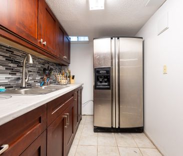 For Lease - 32 Hamills Crescent Unit# BSMT, Richmond Hill, Ontario - Photo 4