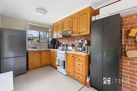 1/10 Pearce Street, California Gully - Photo 4