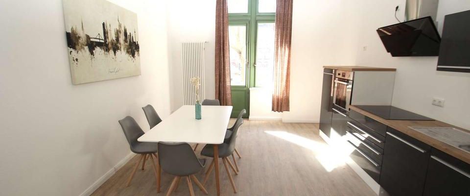 Möbliertes WG-Apartment mit eigenem Bad !!! Wohnen mitten im Leben, fußläufig zum Main - Photo 1