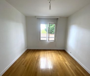 Location Appartement 3 pièces 80m² - Photo 2