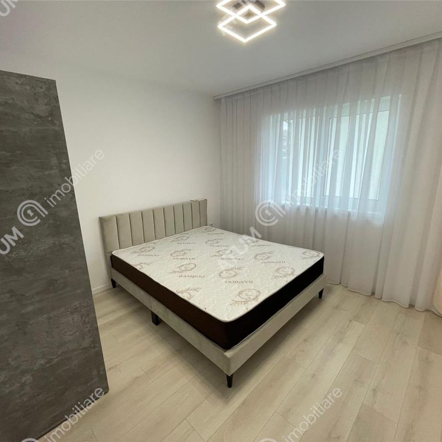 De inchiriat casa individuala si curte libera de 200 mp in Selimbar - Fotografie 1