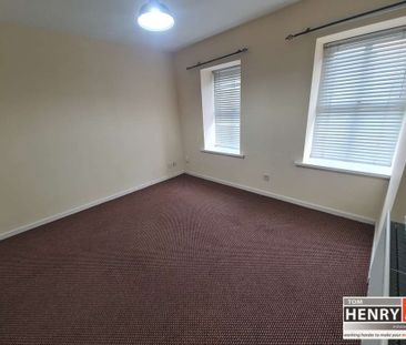 19 MAIN STREET, BALLYGAWLEY, BT70 2HD - Photo 2