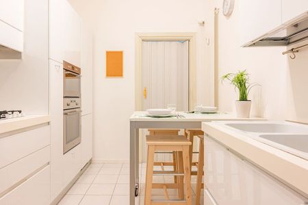 Via Assietta, Milan, Lombardy 20161 - Photo 3