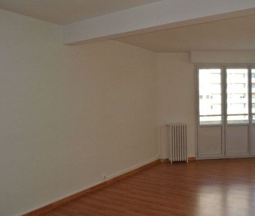 Appartement à louer 2 pièces • 65,45 m2 Montluçon - Photo 4