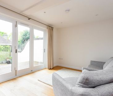 2 bedroom terraced house to rent - Photo 1