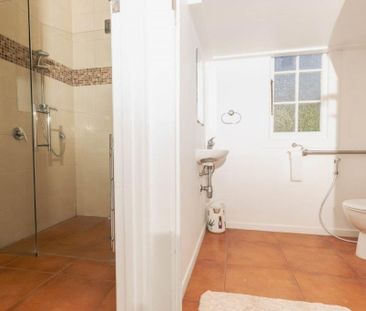 Old-world house - Photo 6