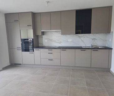 Location Appartement 4 pièces 74m² - Photo 1