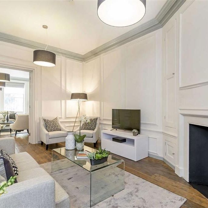 3 bedroom flat to rent - Photo 1