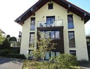 Hier bleiben keine Wünsche offen! Tolle Wohnung mit vielen Extras! - Foto 1