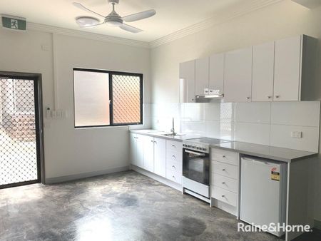 Studio 2/8 Front Street, Mossman, QLD 4873 - Photo 3