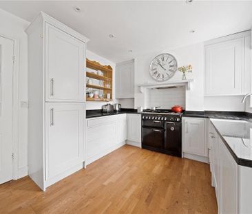 2 bedroom semi-detached house to rent - Photo 6