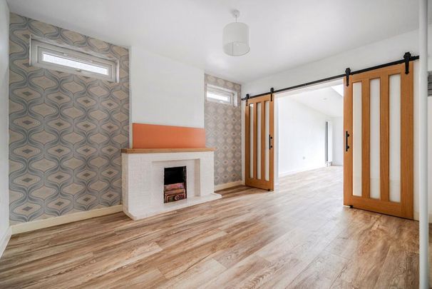 3 bedroom detached house to rent - Photo 1