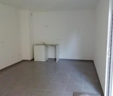 Location Appartement 2 pièces 49m² NICE 06100 - Photo 6